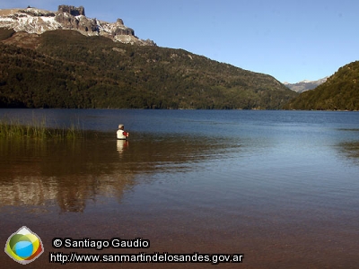 Foto Pesca en el lago Falkner (Santiago Gaudio)