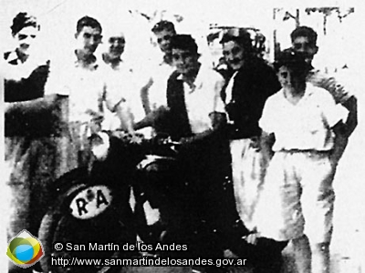 Foto 1er viaje del Che (San Martín de los Andes)