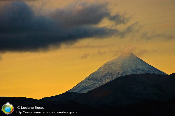 Foto Volcán Lanín (Luciano Busca)