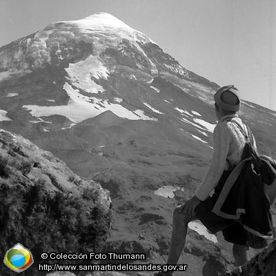 Foto Ascensión al volcán Lanín (Colección Foto Thumann)